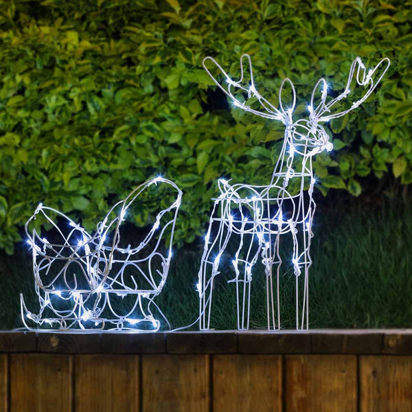 RENNE ET TRAINEAU SOLAIRE (1)