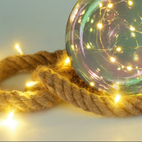 CORDE AVEC BOULE EN VERRE À PILES (5)