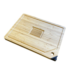 PLANCHE À DÉCOUPER BAMBOU - COIN AIGUISEUR (1)